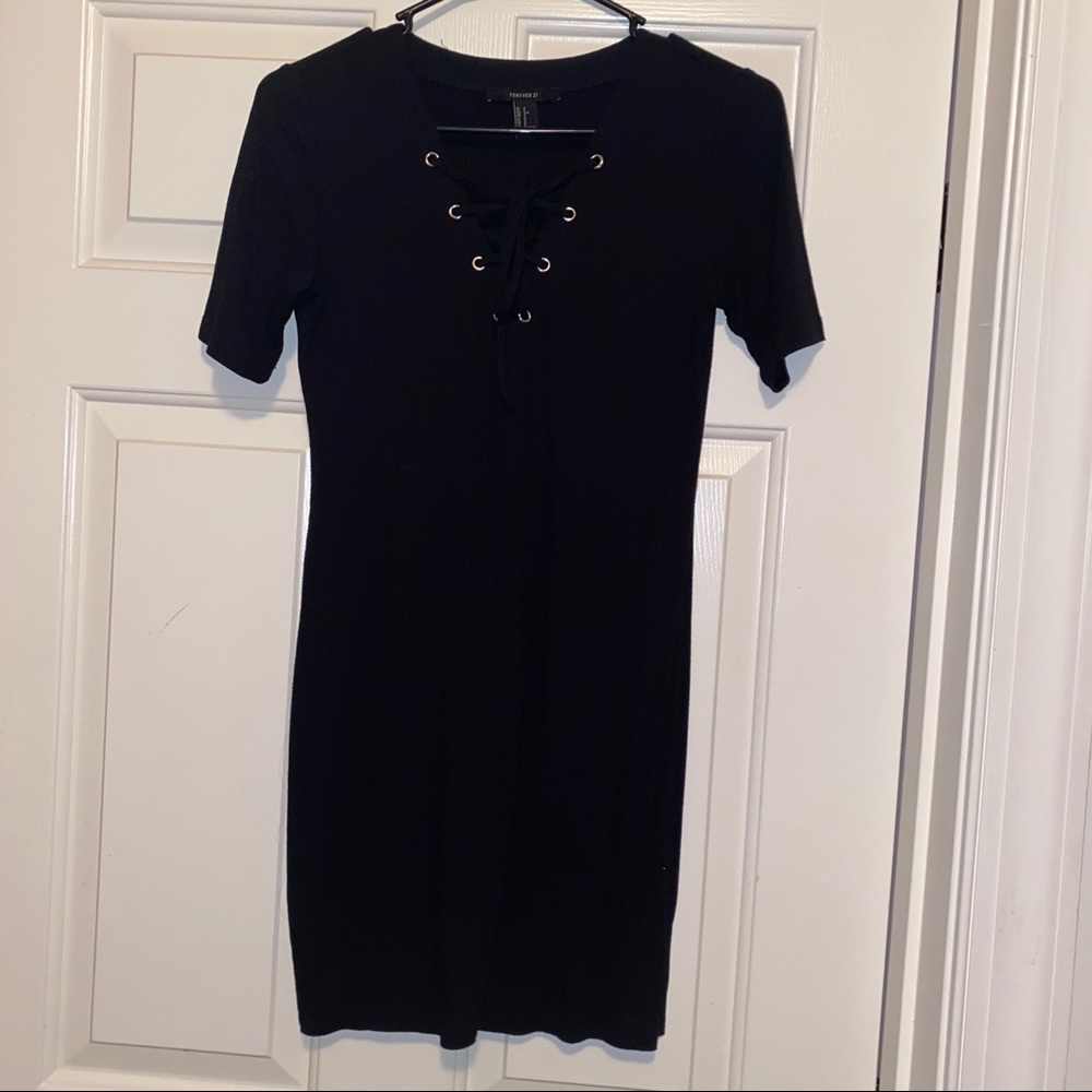 F21 Ribbed Grommet Lace Shirt Dress